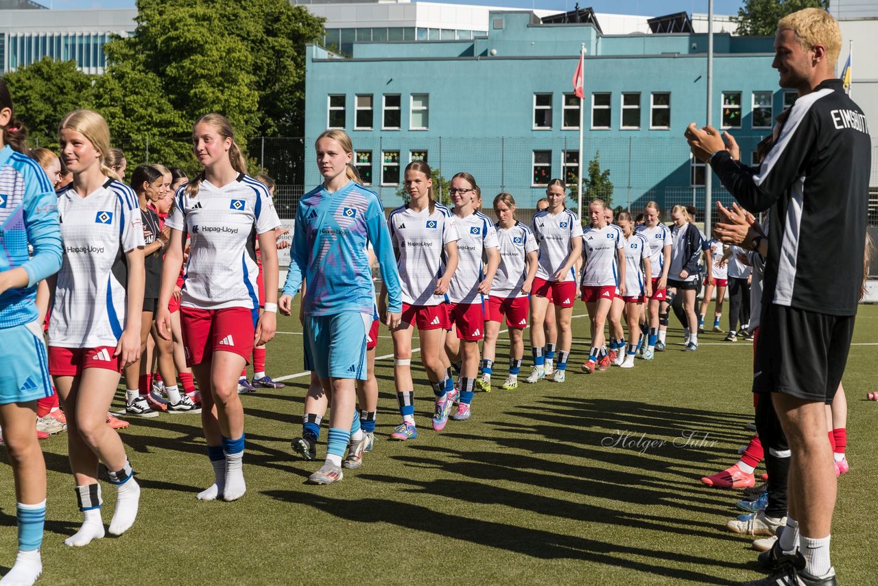 Bild 118 - wBJ Lotto Pokal Finale  Eimsbuetteler TV - Hamburger SV : Ergebnis: 0:3